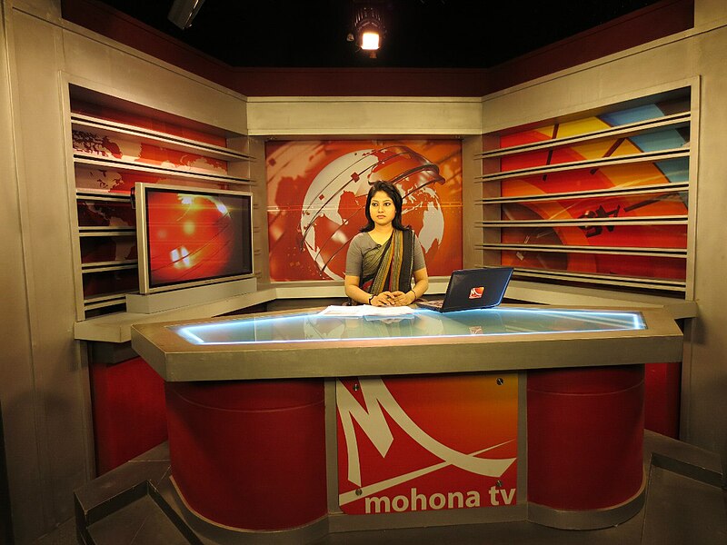 File:News Presenter of Mohona TV.jpg