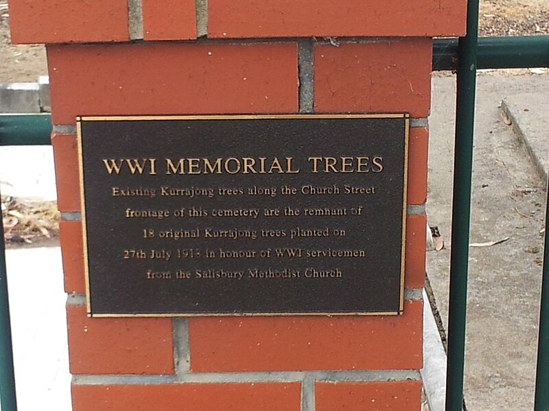 File:OIC salisbury WWI memorial trees plaque.jpg