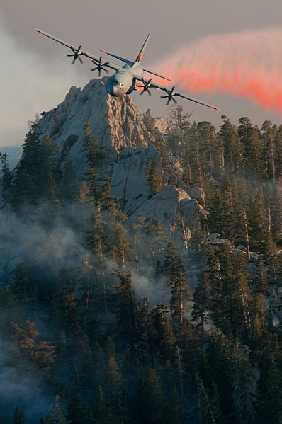 File:On 40th anniversary, Air National Guard MAFFS crews busy fighting wildfires 130719-Z-QY689-001.jpg