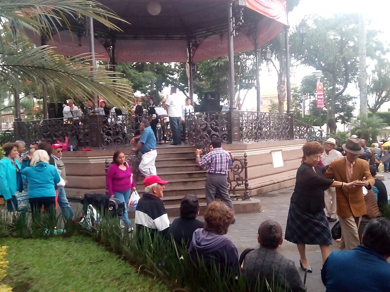 File:Orizaba durante el Festival Cervantino 2018 03.jpg