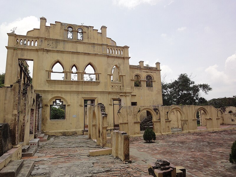 File:Part of Kellie's Castle.JPG