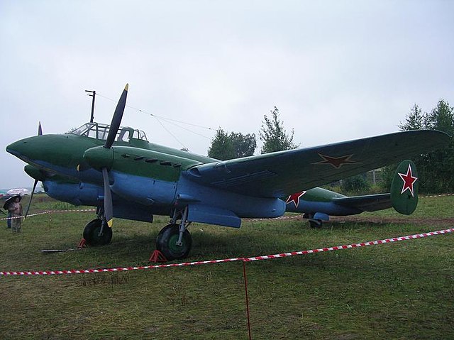 Pe-2 (航空機) - Wikipedia