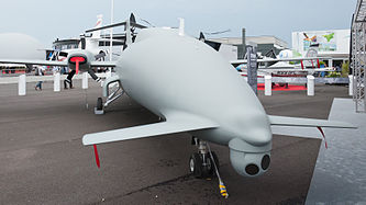 English: Piaggio P.1HH Hammerhead UAV mock-up at Paris Air Show 2013. Deutsch: Piaggio P.1HH Hammerhead UAV Mock-up auf der Paris Air Show 2013.