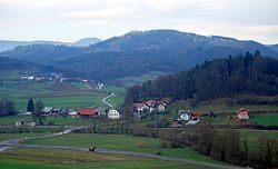 Melihat dari Pijavice dari Skrovnik (selatan)