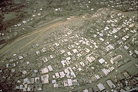 Larawang kuha mula sa himpapawid ng mga bahay na nalubog sa lahar na dulot ng pagputok ng Bulkang Pinatubo