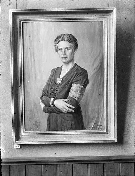File:Portret van Jacoba van Tongeren door Max Nauta, gedateerd augustus 1945, Bestanddeelnr 900-9750.jpg