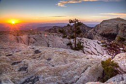 Zone de conservation nationale de Red Rock Canyon (32016619400) .jpg