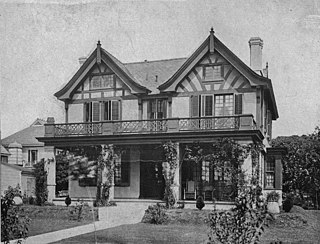 <span class="mw-page-title-main">Rathbone DeBuys</span> American architect