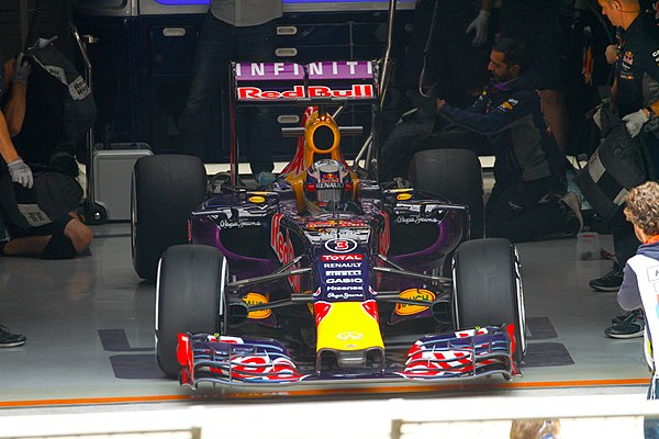 Daniel Ricciardo out-qualified teammate Daniil Kvyat for the third successive race, and qualified seventh.