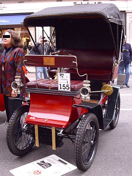 File:Rochet 1902 Vis-a-Vis Front at Regent Street Motor Show 2011.jpg
