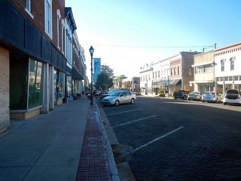 File:Rogers, AR 002.jpg