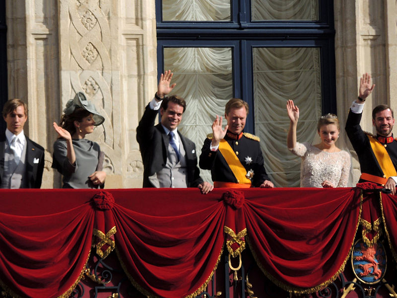 File:Royal Family, Stéphanie and Guillaume Wedding 2012-001.jpg