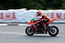 Farquhar at the 2012 Lightweight TT Ryan Farquhar - Bikerspetition Lightweight TT winner - 2012.jpg