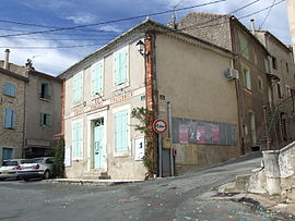 Saint Victor Mairie 9540.JPG