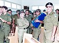 עם הרב הצבאי הראשי אלוף גד נבון בטקס הכנסת ספר תורה - 1985.