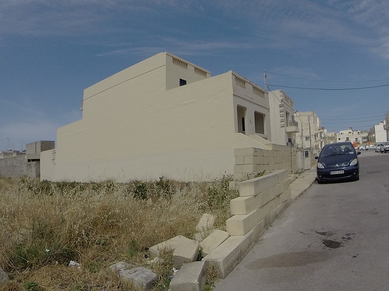 File:Siggiewi, Malta - panoramio (113).jpg