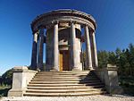 Rotunda Temple Stainborough - Wentworth Castle Rotunda.jpg