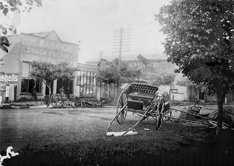 File:StateLibQld 1 111652 Outside Flitcroft's coach building factory on Grafton Street, Warwick, ca. 1923.jpg