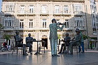 Statues in Saint Joseph square, Pontevedra.jpg