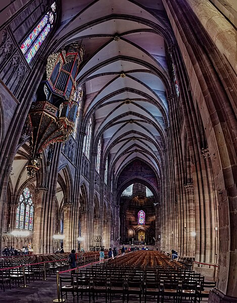 File:Strasbourg - Notre-Dame de Strasbourg - Narthex - Panorama View on Cathedral Organ, Nave & Choir 01.jpg