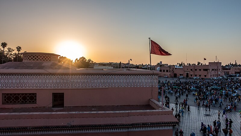 File:Sunset view over the Jaama el Fna (16991834000).jpg