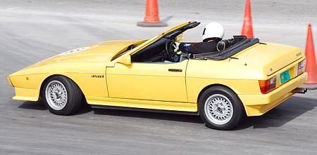 TVR 350i Bahamas at speed.jpg