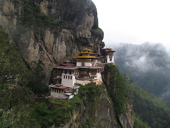 Het boeddhistische klooster Paro Taktsang ("tijgers nest") in Bhutan.