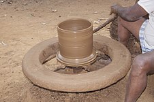 Tamil Pottery makeing.jpg