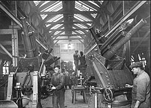 70MM Cannon Production, 1921. Tot luchtdoelgeschut omgebouwde stukken kazematgeschut.jpg
