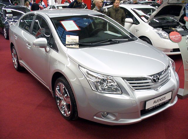 File:Toyota Avensis III Platinsilber.JPG - Wikipedia