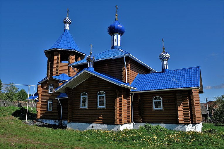 Погода теплая гора. Тёплая гора Пермский край. Поселок теплая гора Пермский край. Церковь теплая гора. Посёлок горный Пермь Церковь.