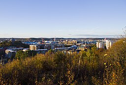 Vy från Norra Guldheden, oktober 2010. Nilssonsberg återfinns i mitten av bilden.