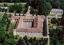 Az Erdődy-kastély légifotója