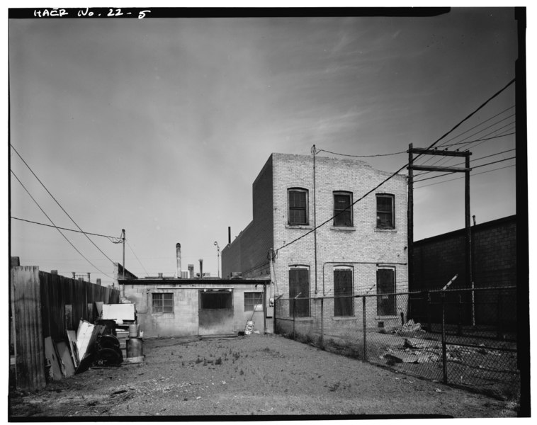 File:VIEW SHOWING EAST BACK OF BURLEY SUBSTATION WITH ADJACENT DRYCLEANERS, LOOKING NORTHWEST - Bonneville Power Administration Burley Substation, 1221 Albion Avenue, Burley, Cassia HAER ID,16-BURL,1-5.tif