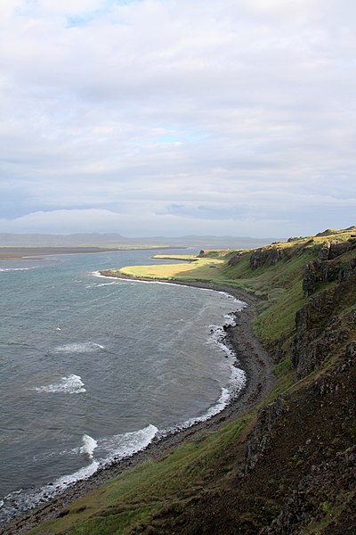 File:Vatnsnesvegur, Iceland - panoramio (4).jpg