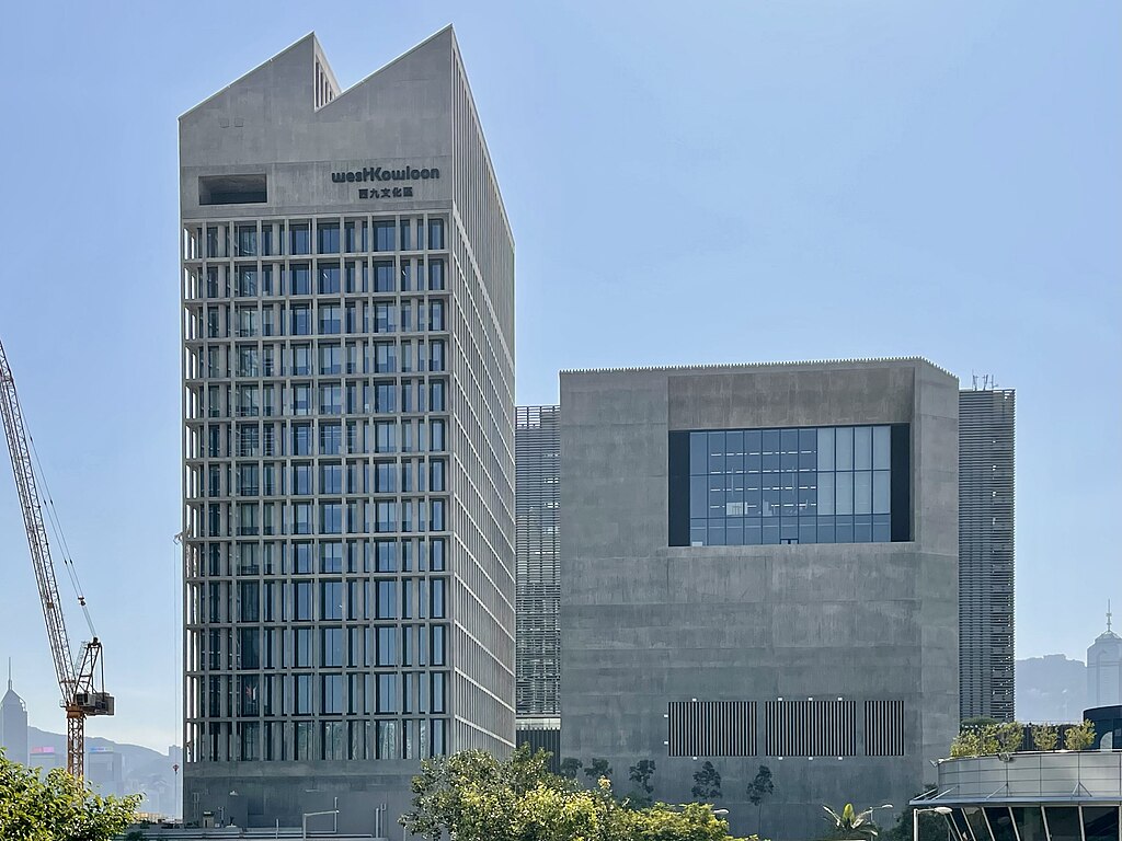 File:WKCD WKCDA Tower & CSF Building, 2021.11.jpg - 维基百科，自由 