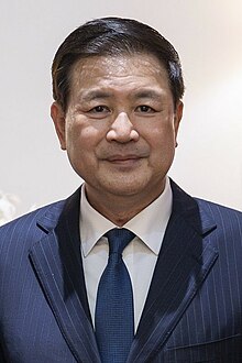 Wang Xiaohong (cropped).jpg