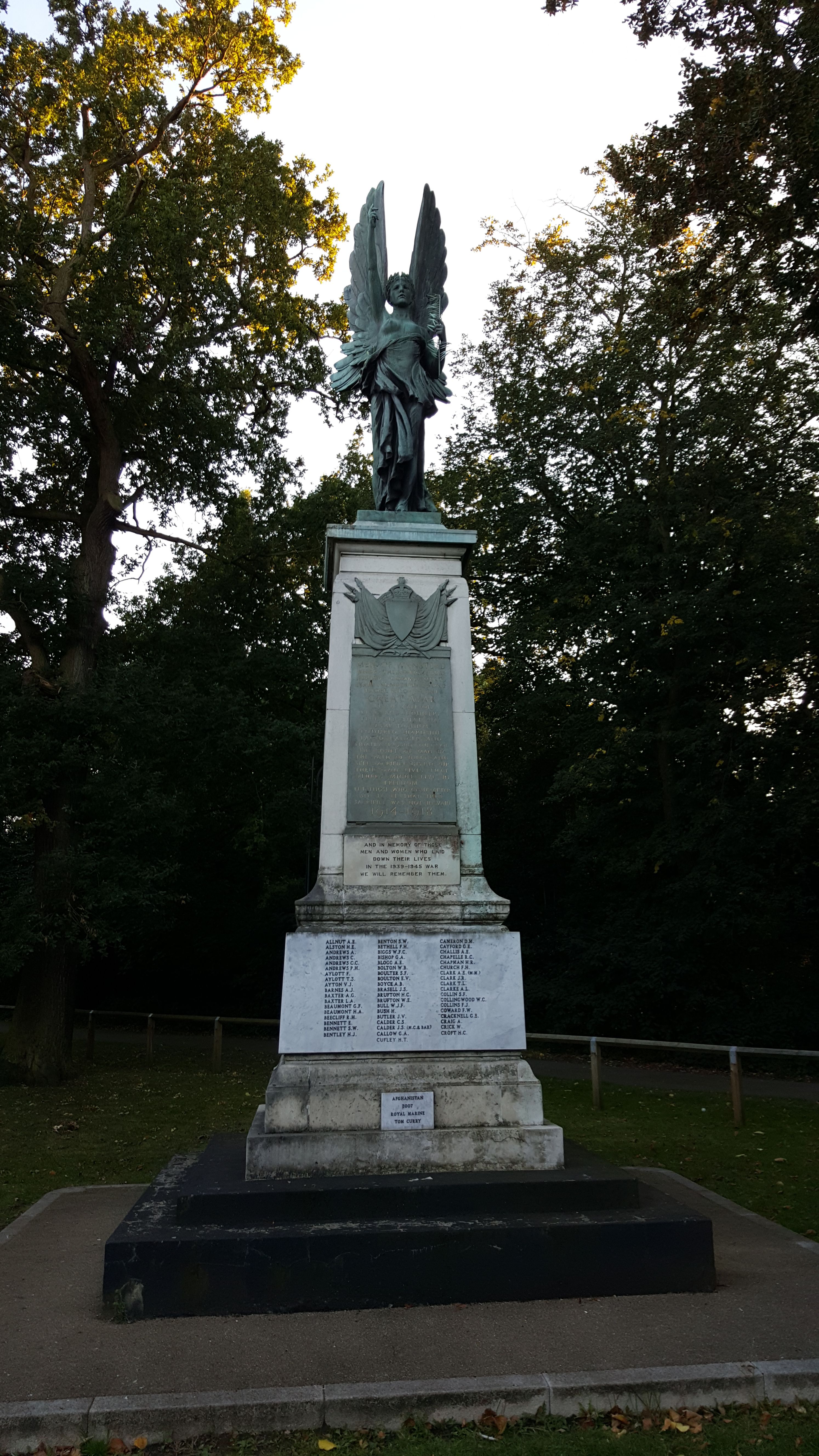 File Wanstead London War Memorial Jpg Wikipedia