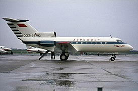 Yakovlev Yak-40, CCCP-87792, Aeroflot.jpg