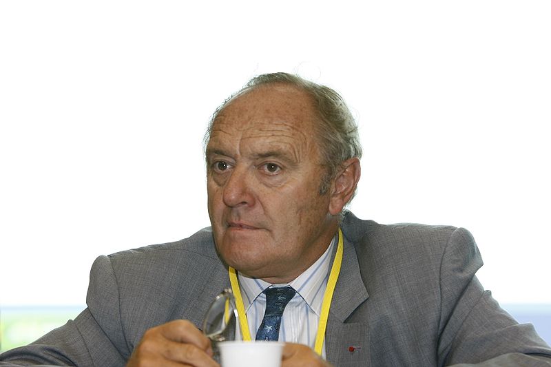 File:Yves-Thibault de Silguy.jpg