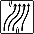 Zeichen 501–64 Überleitungstafel – ohne Gegenverkehr – vierstreifig nach rechts, davon drei Fahrstreifen übergeleitet
