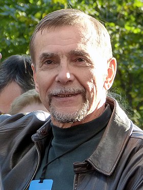 Lev Ponomarev bij de "Vredemars (Oekraïens) (Russisch" (Moskou, Boulevard Ring, Strastnoy Boulevard, 21 september 2014)