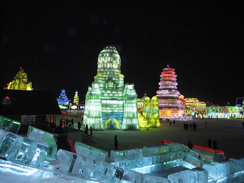 File:第十一届哈尔滨冰雪大世界、The Eleventh Harbin Ice Snow World、IMG 0067.JPG