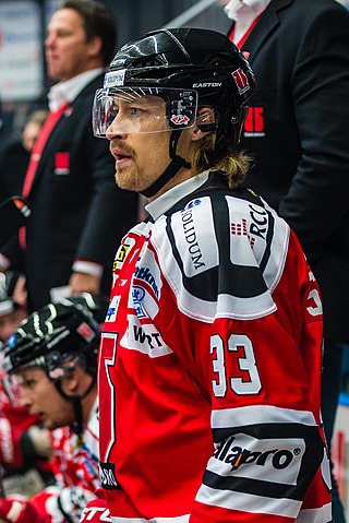 <span class="mw-page-title-main">Daniel Sondell</span> Swedish ice hockey player