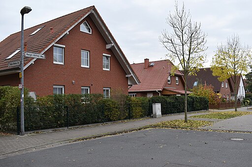 2021-11-06 Margot-Büttner-Weg 01