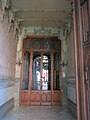 20 Casa Ramos, pl. Lesseps 30 (Barcelona), portal.jpg