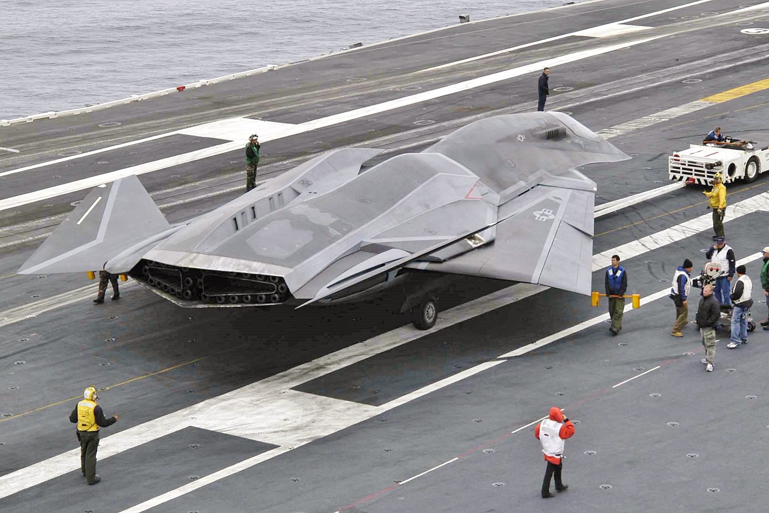 Amphibious fighter planes, Sky Captain And The World of Tomorrow Wiki