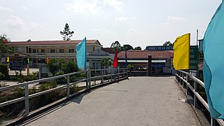 một cây cầu khu vực chợ Phú Nhuận.
