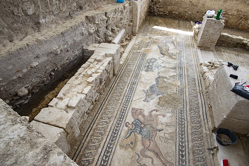 File:Ancient Roman villa of Salar 012 (30512518878).jpg