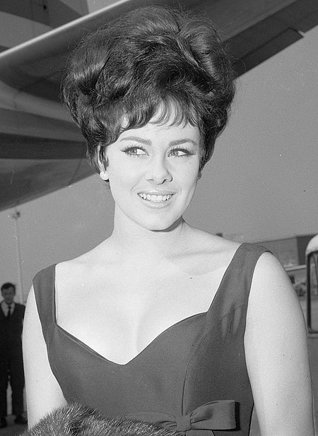 آن سيدني ، حاملة لقب مسابقة ملكة جمال العالم 1964
